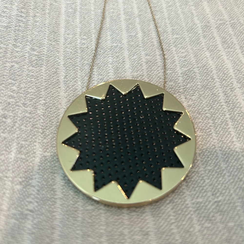 House of Harlow necklace